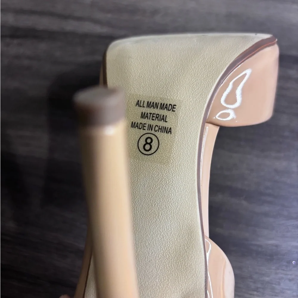 DC Glossy Nude Heels